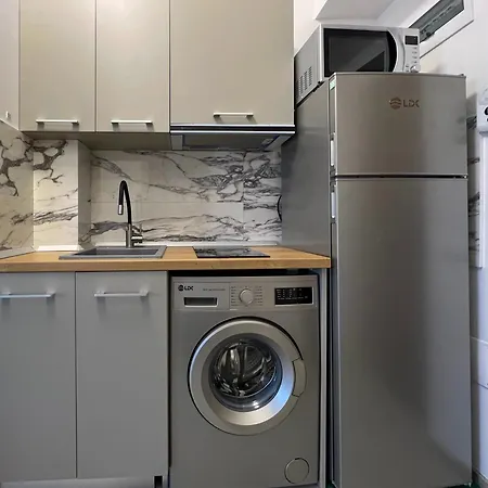 Black Sea - Israel & Elizabeth Apartment *