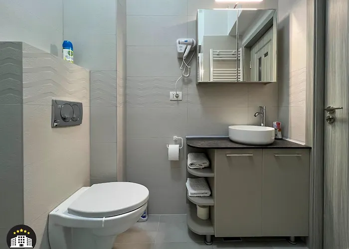 Black Sea - Israel & Elizabeth Năvodari