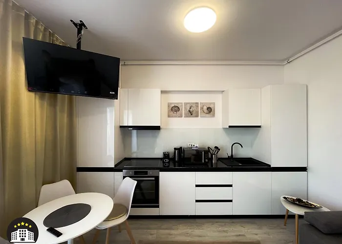 Black Sea - Israel & Elizabeth