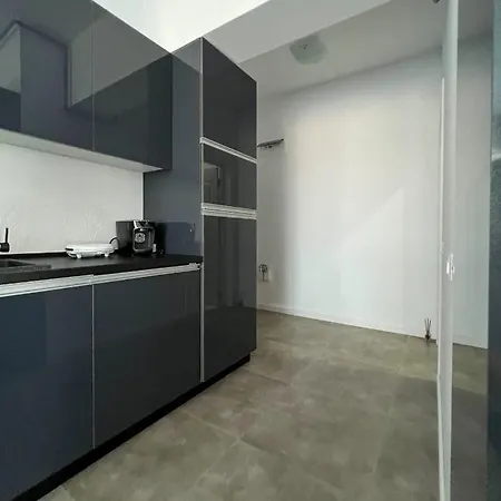 Apartment Black Sea - Israel & Elizabeth