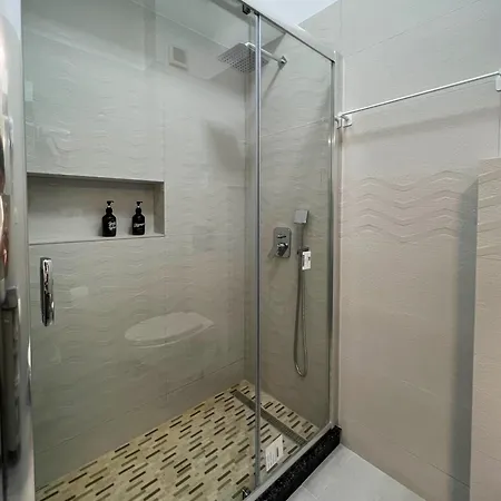 Black Sea - Israel & Elizabeth Appartement Năvodari