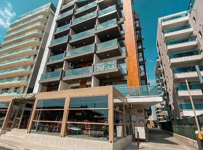 Black Sea - Israel & Elizabeth Năvodari