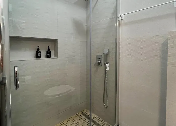 Black Sea - Israel & Elizabeth Apartman Năvodari